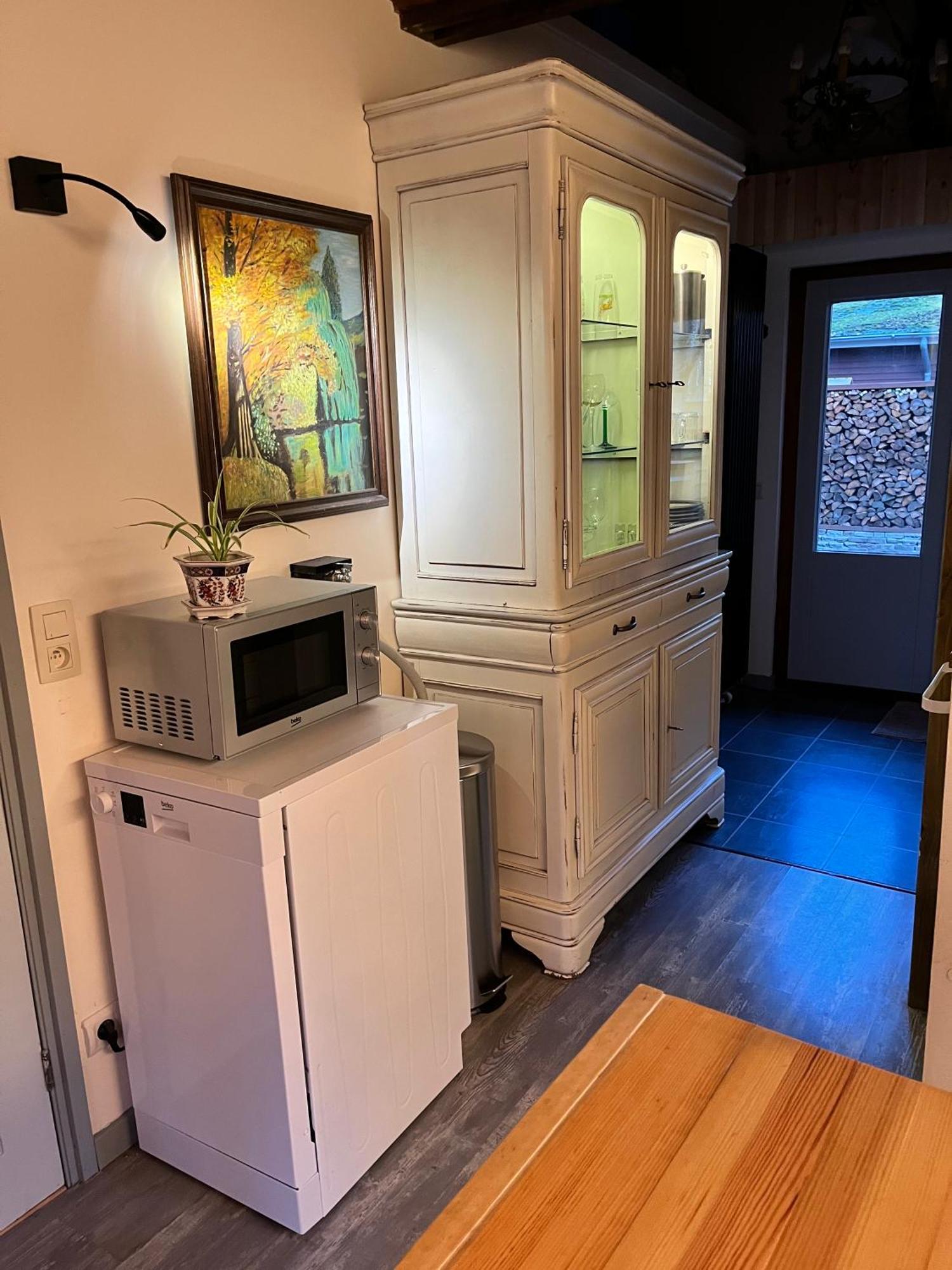 Vakantiechalet Voor 4 Plus 2 Met Sauna Lanaken Luaran gambar